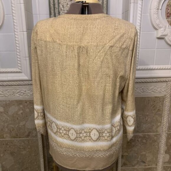 Ruby Rd. Size XL. Reptile Print. Button/Tie Closure. V-Neck. Blouse. B102 - Picture 7 of 8